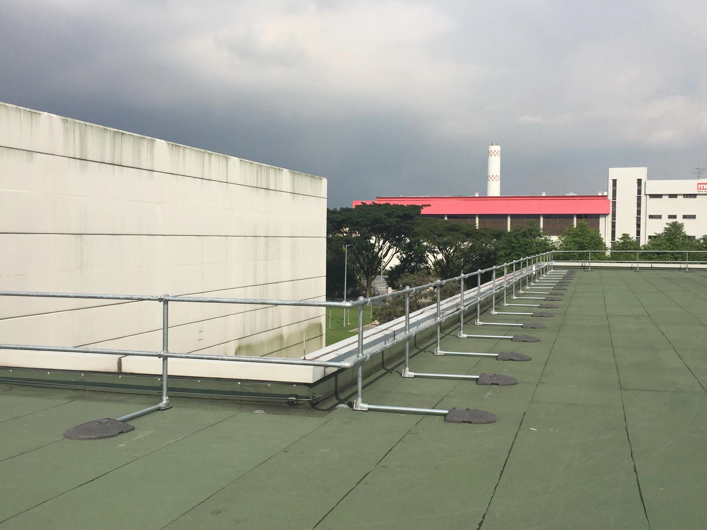 Kee Guard Free-standing Roof Edge Protection