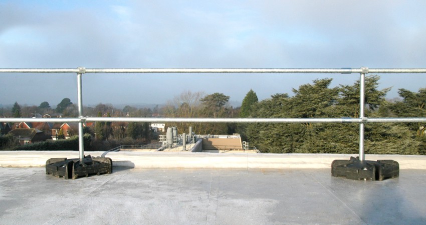 Kee Guard® Railing For Roofs With Limited Space - Non-Penetrating ...