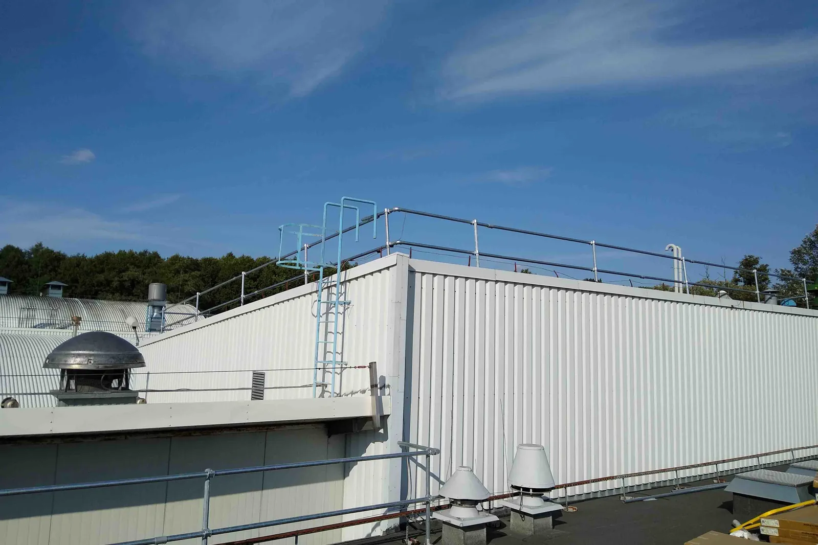 Unprotected Rooftop Edge Unprotected Edges - Kee Safety