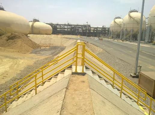 Railings For Petro Chemical Plants